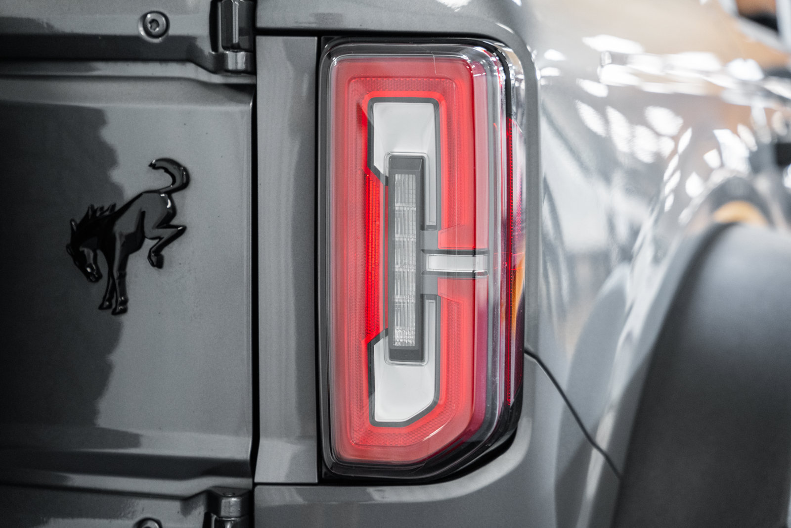 Certified 2023 Ford Bronco Wildtrak AWD/4WD image 7
