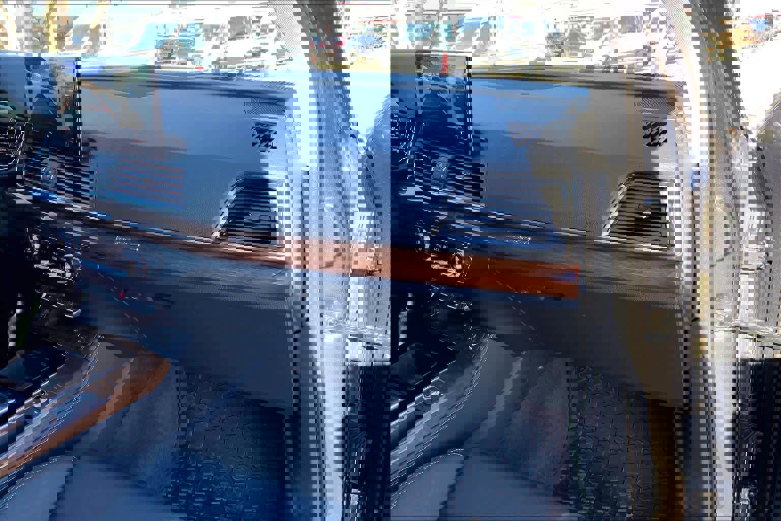 Used 2024 Audi Q5 e Premium Plus image 18