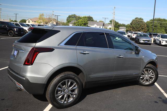 Used 2023 Cadillac XT5 Premium Luxury AWD/4WD image 8