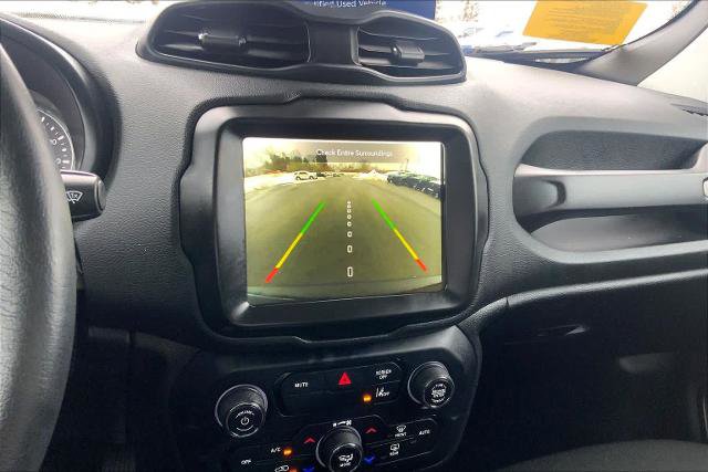 Used 2023 Jeep Renegade Latitude w/ Premium Group image 29