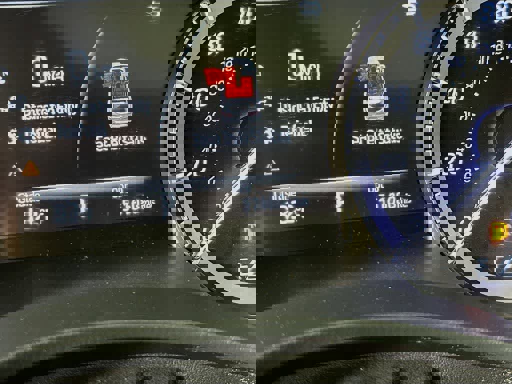 Used 2022 Toyota Highlander XSE AWD/4WD image 23