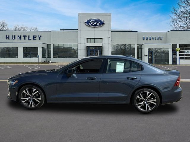 Used 2024 Volvo S60 B5 Core FWD image 6