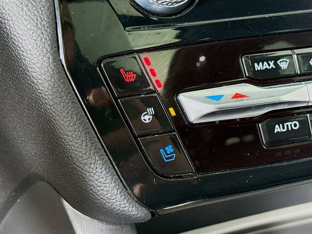 Certified 2022 Ford Explorer Limited w/ Equipment Group 301A image 21