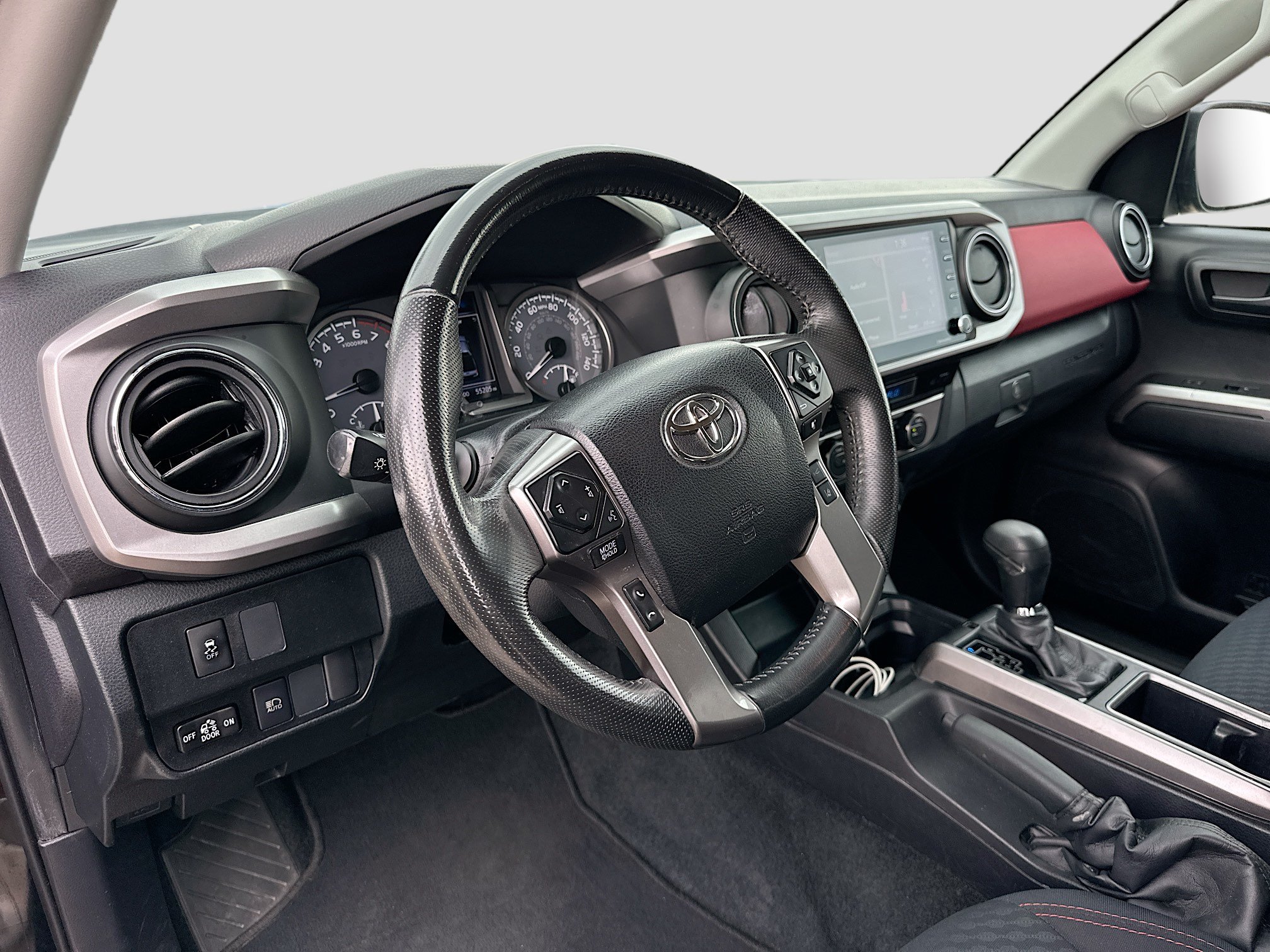 Used 2022 Toyota Tacoma SR5 w/ Technology Package RWD image 9