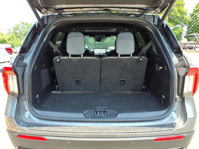 Certified 2025 Ford Explorer ST-Line w/ Premium Package AWD/4WD image 18
