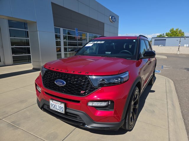Certified 2023 Ford Explorer ST w/ Equipment Group 401A AWD/4WD image 1