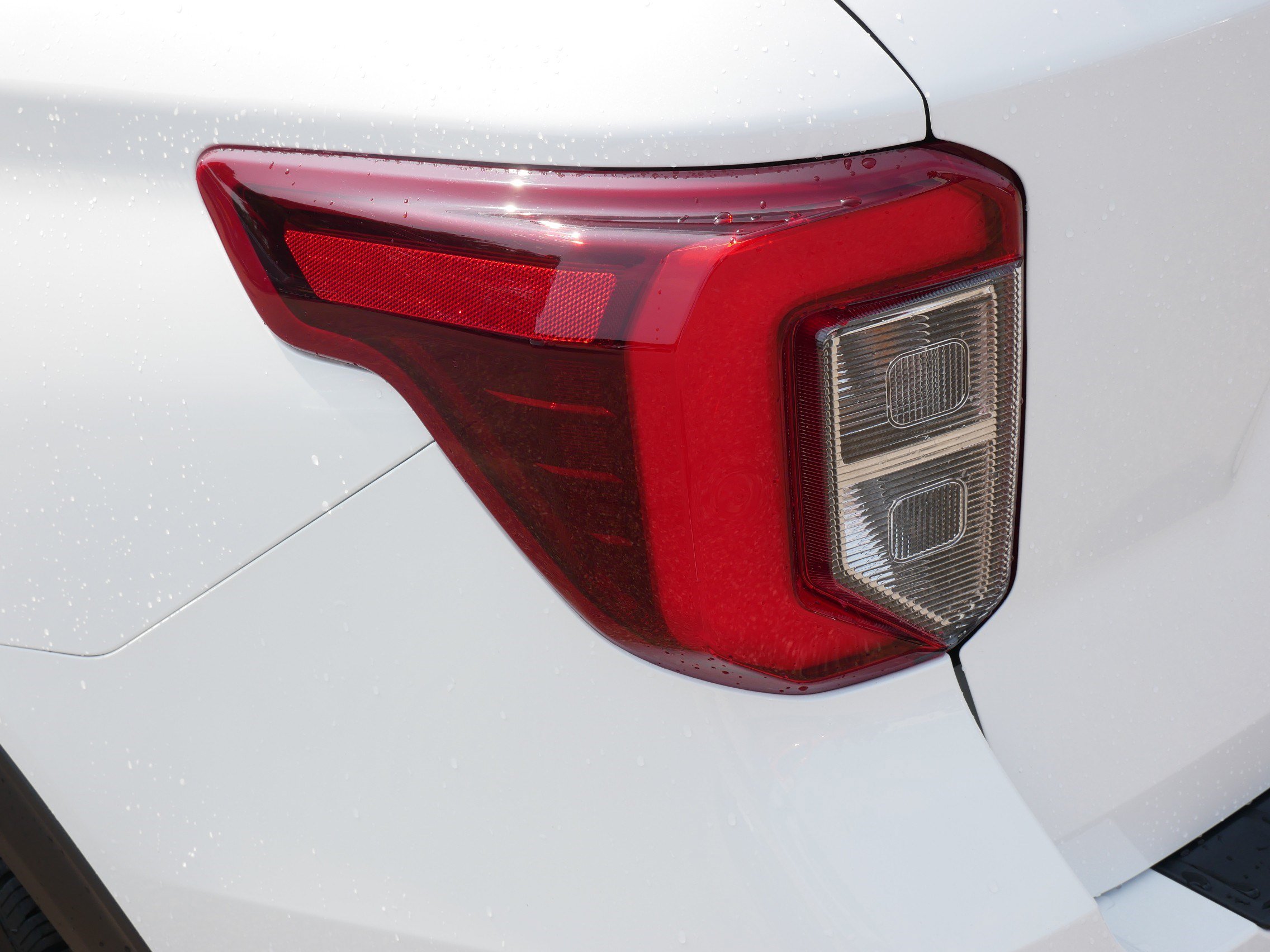 Certified 2020 Ford Explorer ST w/ ST High-Performance Pack AWD/4WD image 17