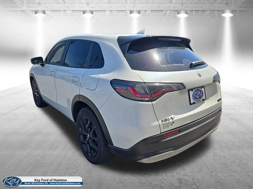 Used 2024 Honda HR-V Sport image 7