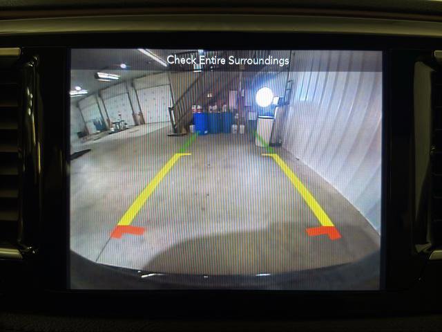 Used 2019 Chrysler Pacifica Limited image 32