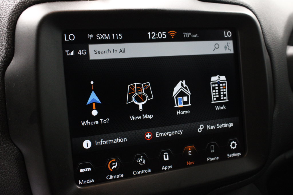 Used 2022 Jeep Renegade Limited AWD/4WD image 4