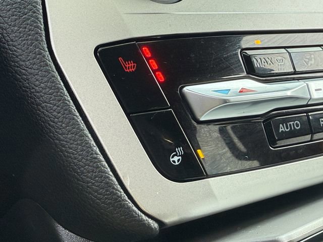 Certified 2022 Ford Explorer XLT w/ Equipment Group 202A image 22