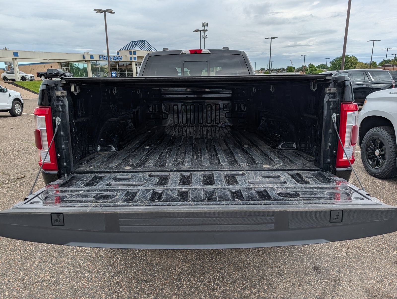 Certified 2021 Ford F150 Lariat w/ Max Trailer Tow Package AWD/4WD image 15