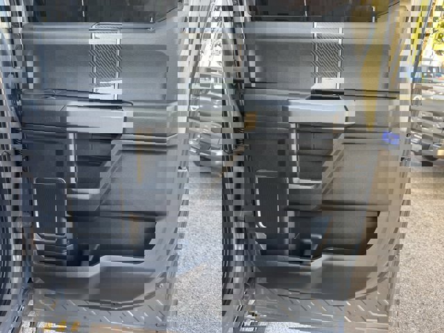 Certified 2018 Ford F150 Raptor w/ Equipment Group 802A Luxury image 24