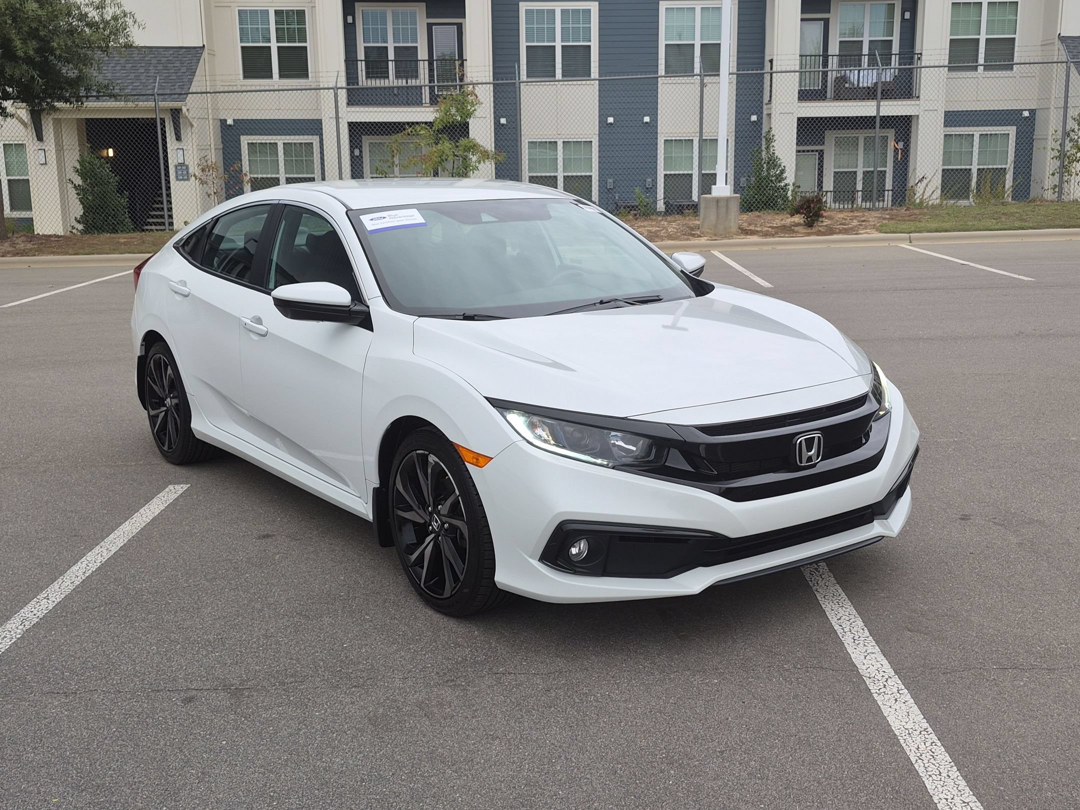 Used 2019 Honda Civic Sport image 2