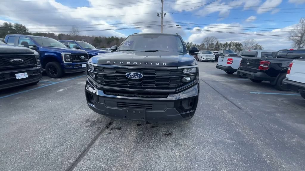 Certified 2025 Ford Expedition Active AWD/4WD image 15
