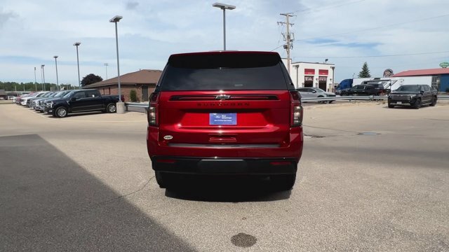 Used 2024 Chevrolet Suburban Z71 w/ Luxury Package AWD/4WD image 8