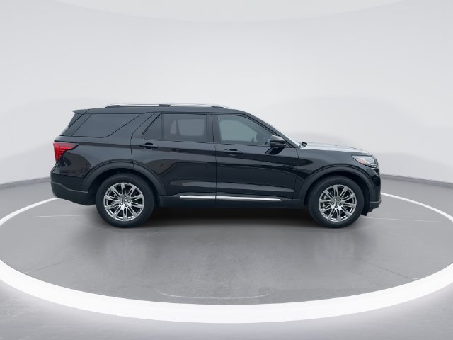 Certified 2025 Ford Explorer Platinum RWD image 8