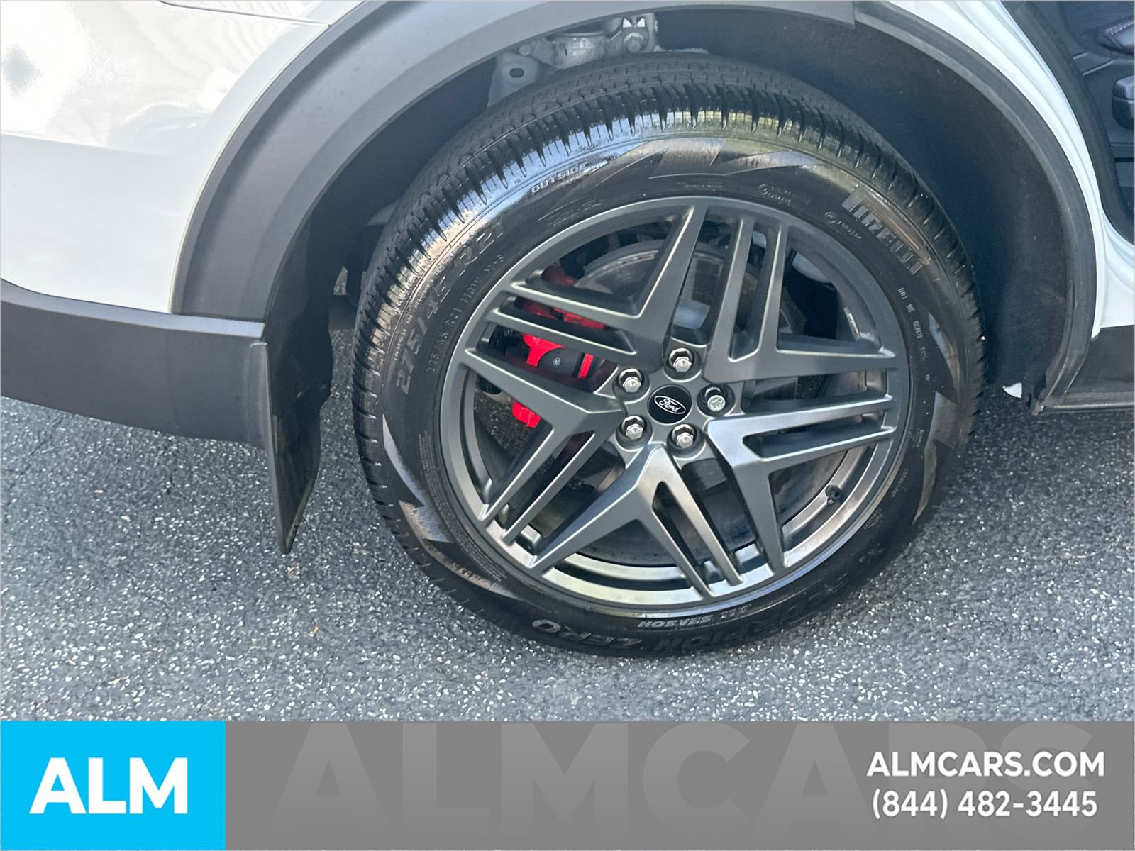 Certified 2025 Ford Explorer ST image 38