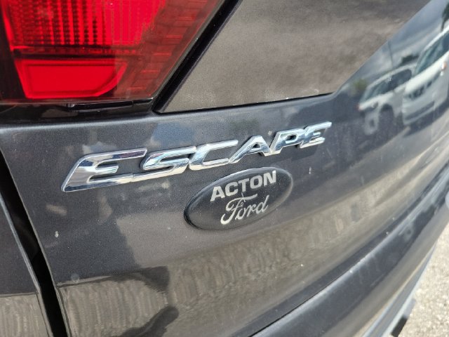 Certified 2019 Ford Escape Titanium w/ U9j03 - Titanium Tow Package AWD/4WD image 5