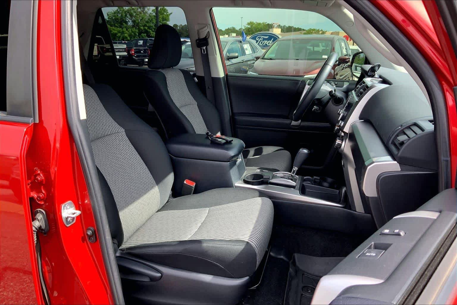 Used 2022 Toyota 4Runner SR5 RWD image 9