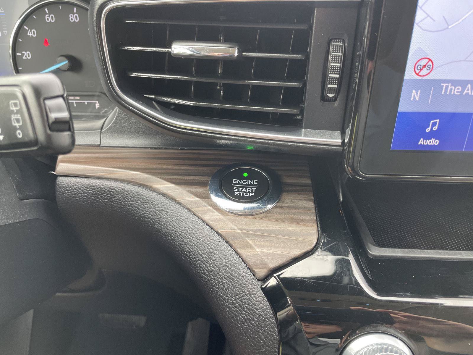 Certified 2021 Ford Explorer Limited AWD/4WD image 27
