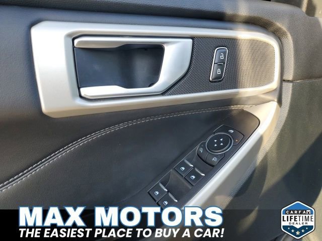 Certified 2023 Ford Explorer XLT w/ Equipment Group 202A image 22