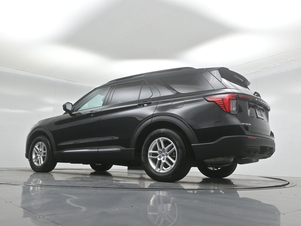 Certified 2025 Ford Explorer Active image 50