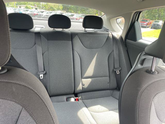 Used 2025 Kia K4 FWD image 12