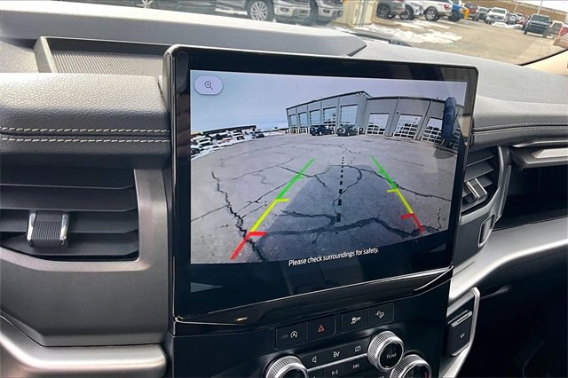 Certified 2024 Ford Expedition XLT image 20