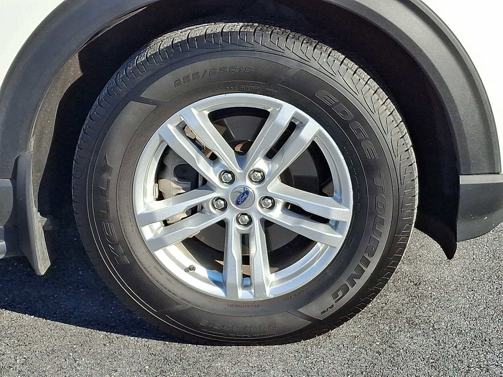 Certified 2020 Ford Explorer XLT w/ Equipment Group 202A image 8