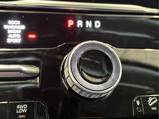 Used 2023 Jeep Grand Cherokee 4WD 4xe w/ Luxury Tech Group II image 15