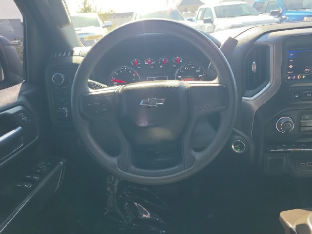 Used 2022 Chevrolet Silverado 1500 Custom Trail Boss w/ Midnight Edition AWD/4WD image 11