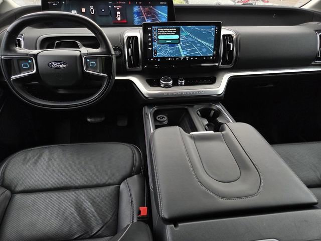 Certified 2025 Ford Expedition Max Platinum AWD/4WD image 7