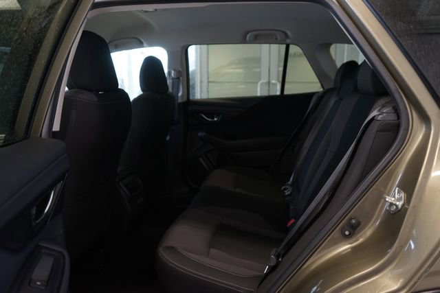 Used 2020 Subaru Outback Premium image 29