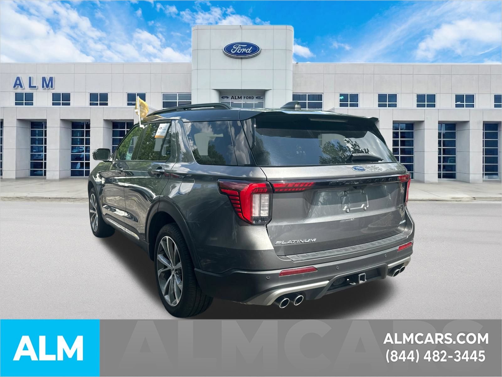 Certified 2025 Ford Explorer Platinum w/ Ultimate Package AWD/4WD image 8