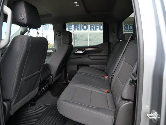 Used 2026 Chevrolet Silverado 1500 LT AWD/4WD image 18