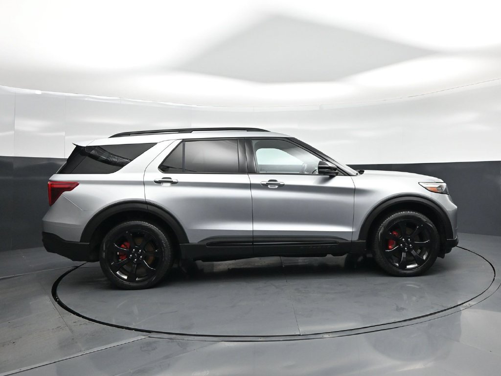 Certified 2023 Ford Explorer ST w/ Equipment Group 401A AWD/4WD image 27