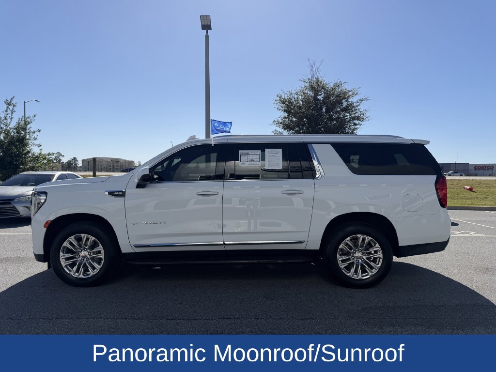 Used 2023 GMC Yukon XL SLT AWD/4WD image 5