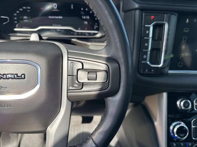 Used 2024 GMC Yukon XL Denali w/ Denali Reserve Package image 27