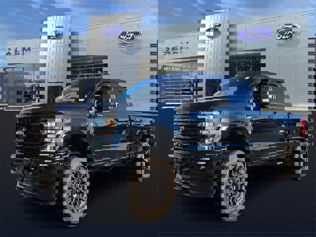 Certified 2022 Ford F250 Lariat w/ Black Appearance Package image 6