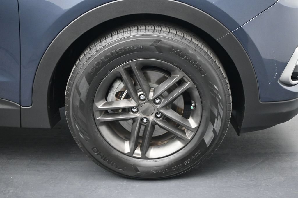 Used 2017 Hyundai Santa Fe Sport w/ 2.4L Value Package 06 FWD image 24