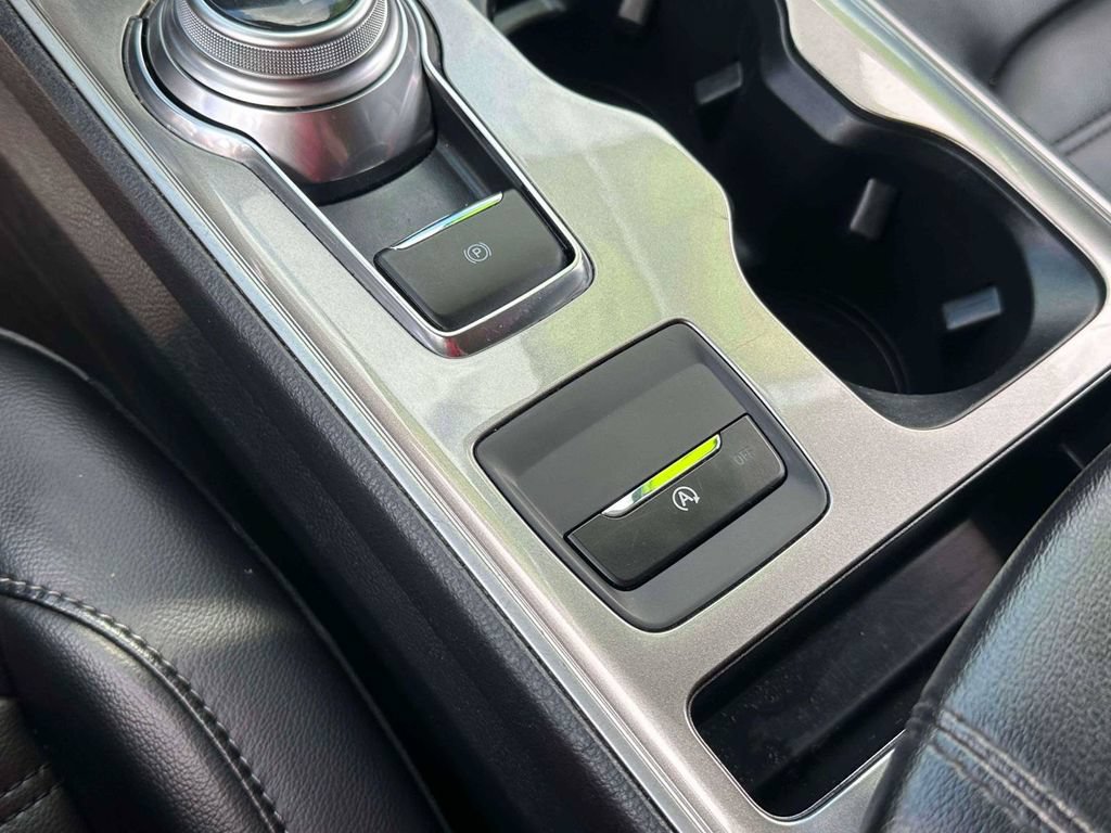 Certified 2024 Ford Edge SEL AWD/4WD image 32