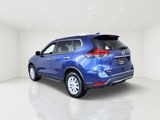 Used 2019 Nissan Rogue S w/ Special Edition Package AWD/4WD image 4