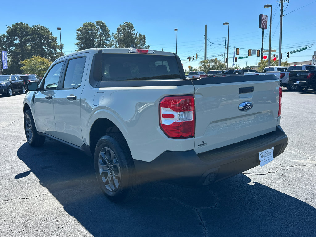 Certified 2024 Ford Maverick XLT FWD image 5