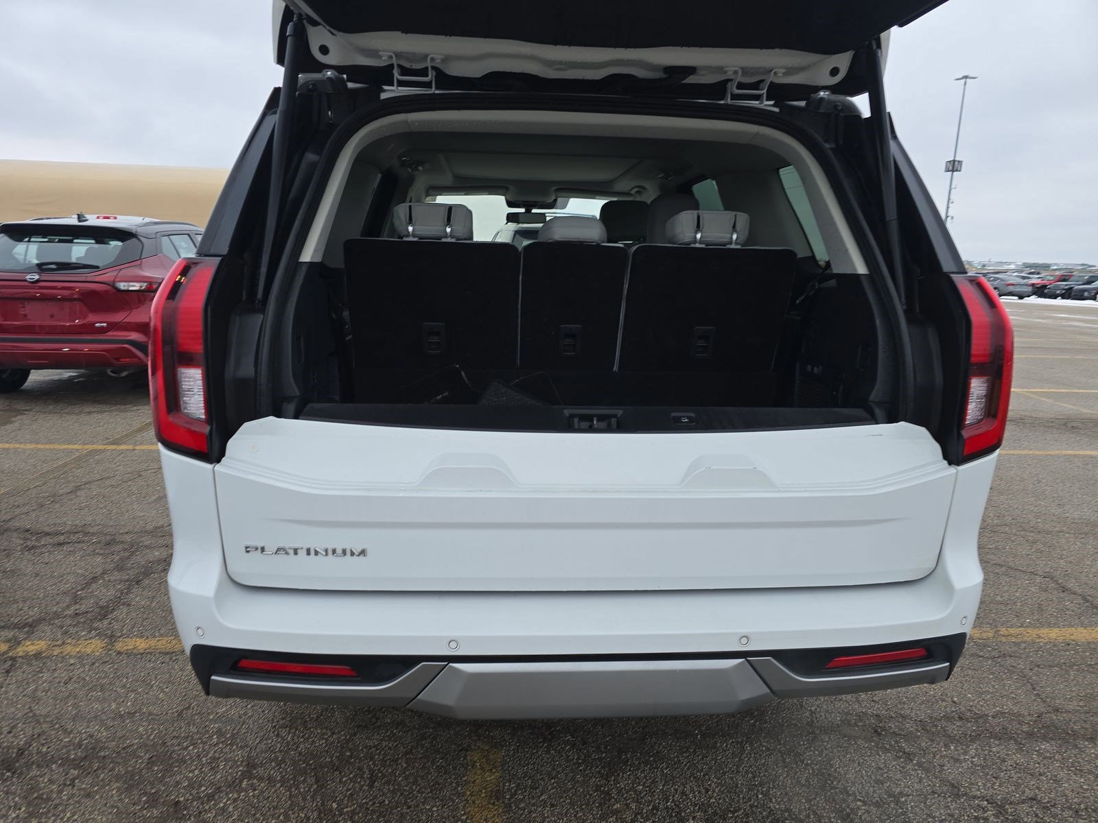 Certified 2025 Ford Expedition Platinum image 22