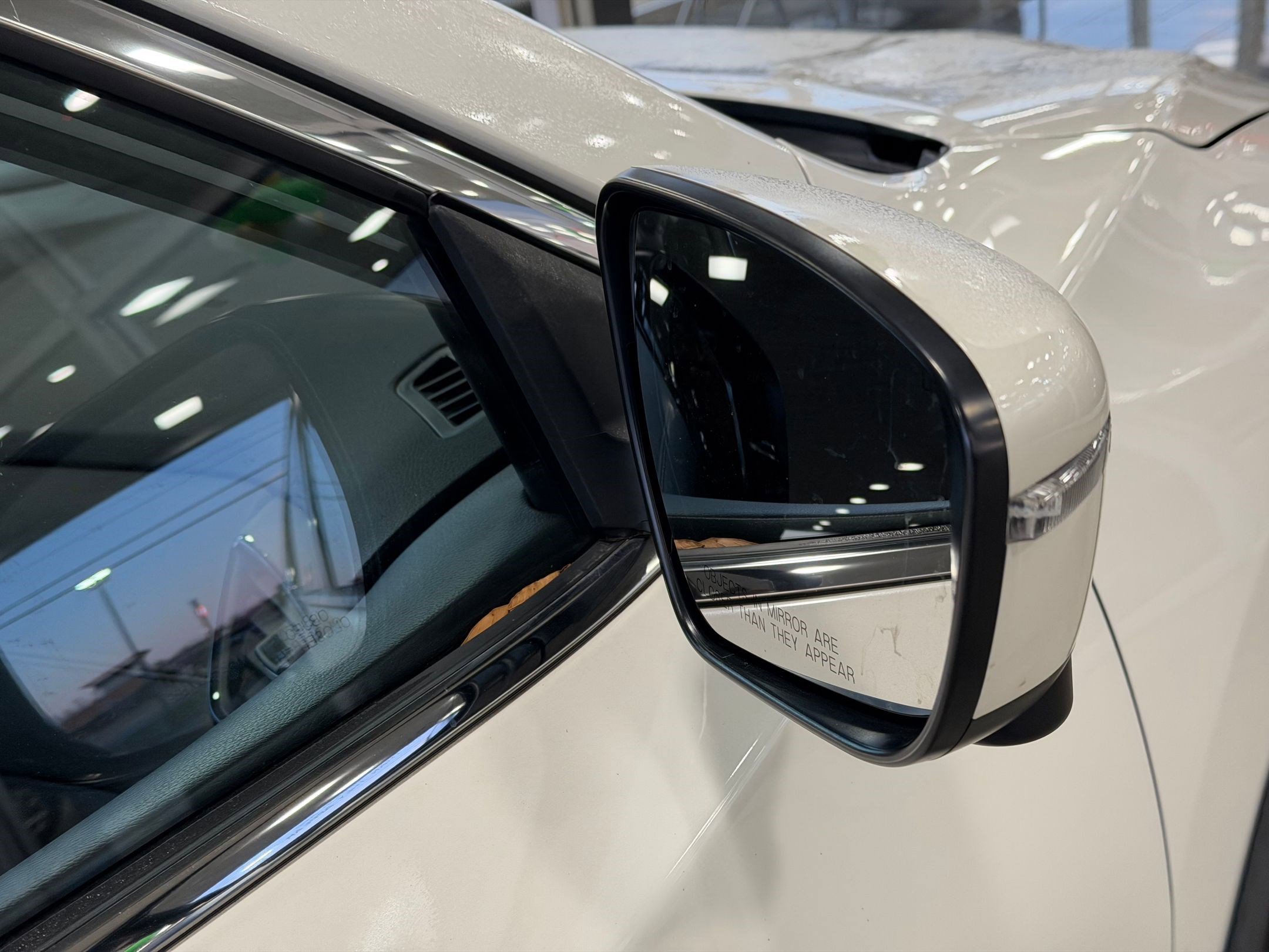 Used 2018 Nissan Rogue SL w/ Premium Package image 22