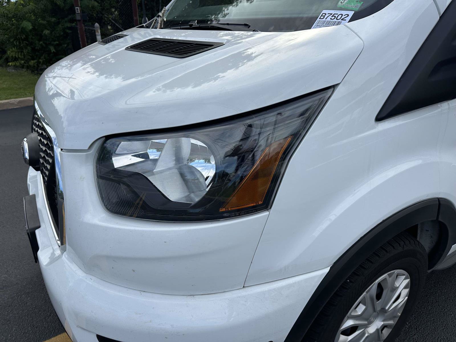 Certified 2025 Ford Transit 350 XLT RWD image 9