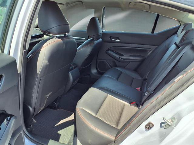 Used 2024 Nissan Altima 2.5 SR FWD image 18