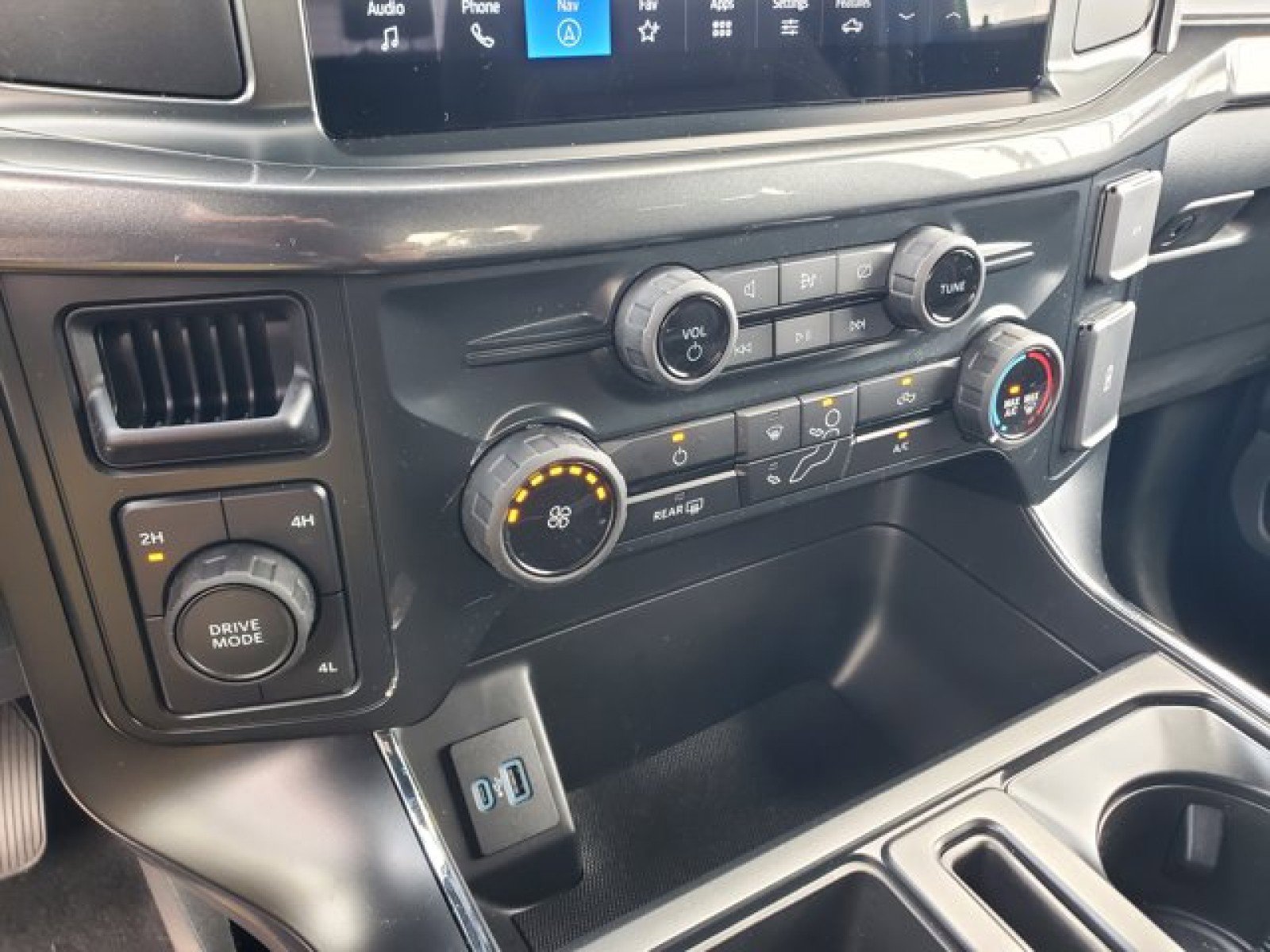 Certified 2024 Ford F150 STX image 22