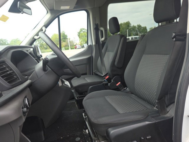 Certified 2020 Ford Transit 150 XLT RWD image 18